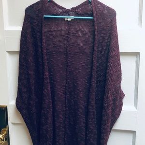 Shirt sleeve sweater